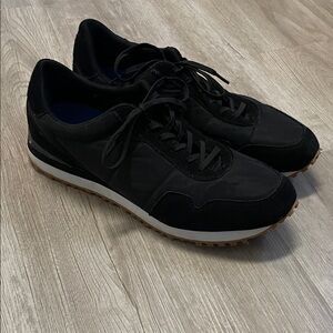 Black Men's Sneakers